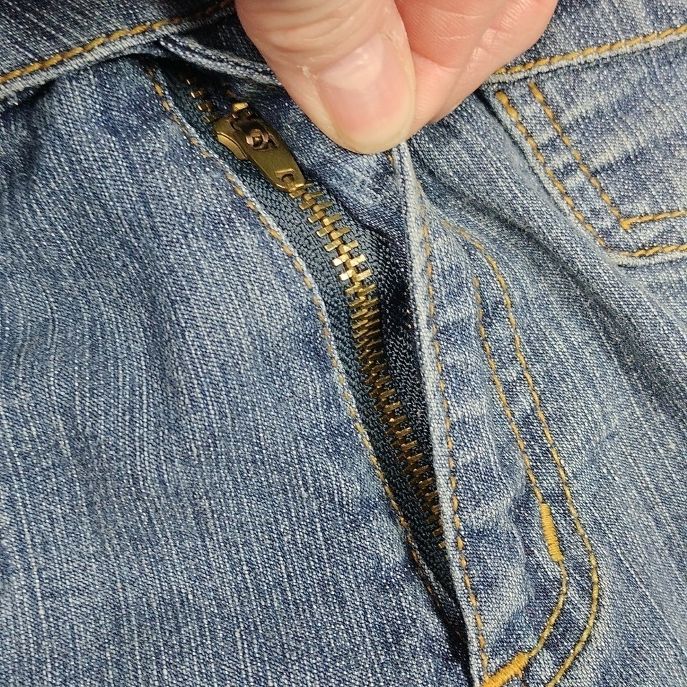 What's Hot Women's Jean Capris Size 16 - Picture 4 of 15